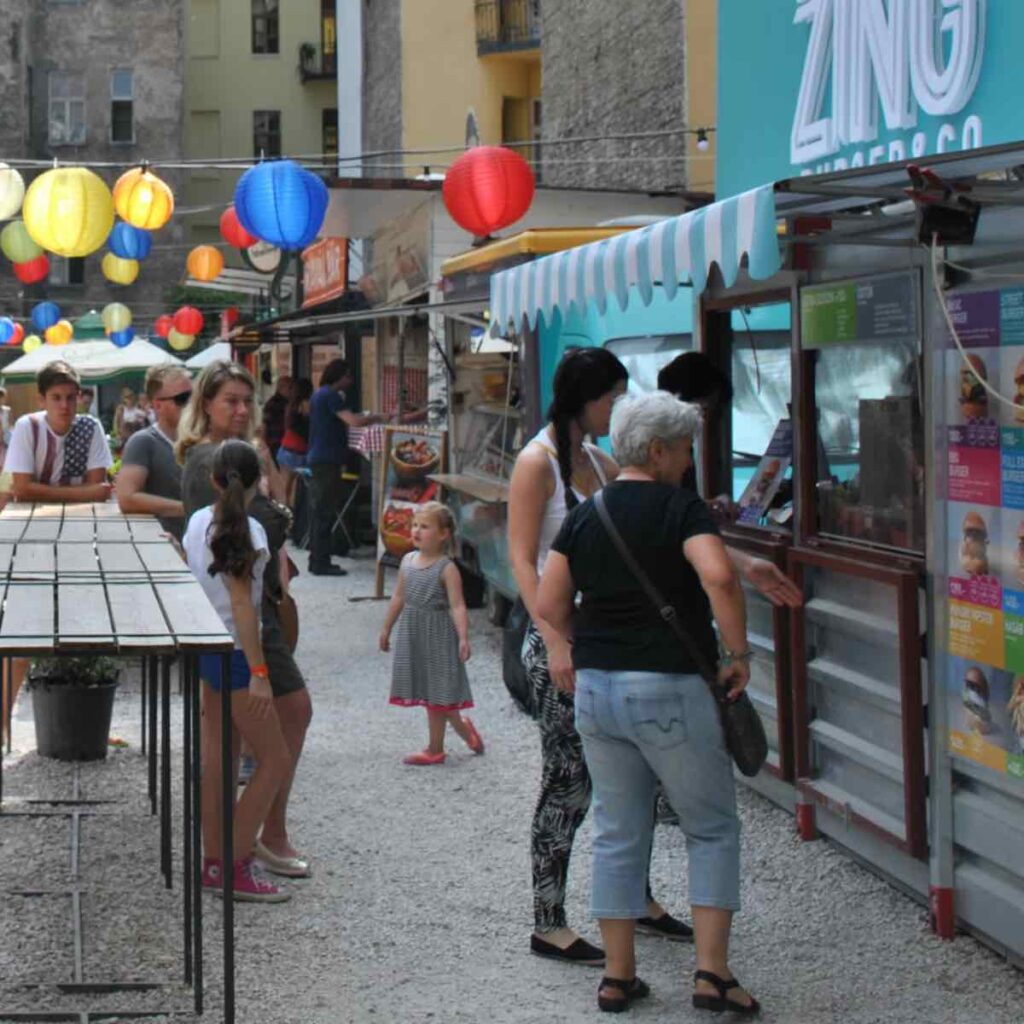 What food stall owners need to do to keep food safe - Farmers Market Food Stalls